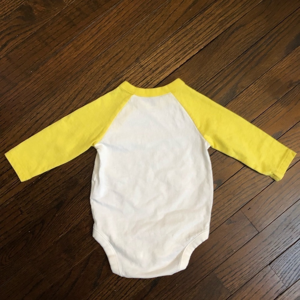 BabyGap Bundle x2: Boys 3-6M Long-Sleeve One-Pieces Yellow/Blue Stripes - EUC!! - Picture 10 of 10